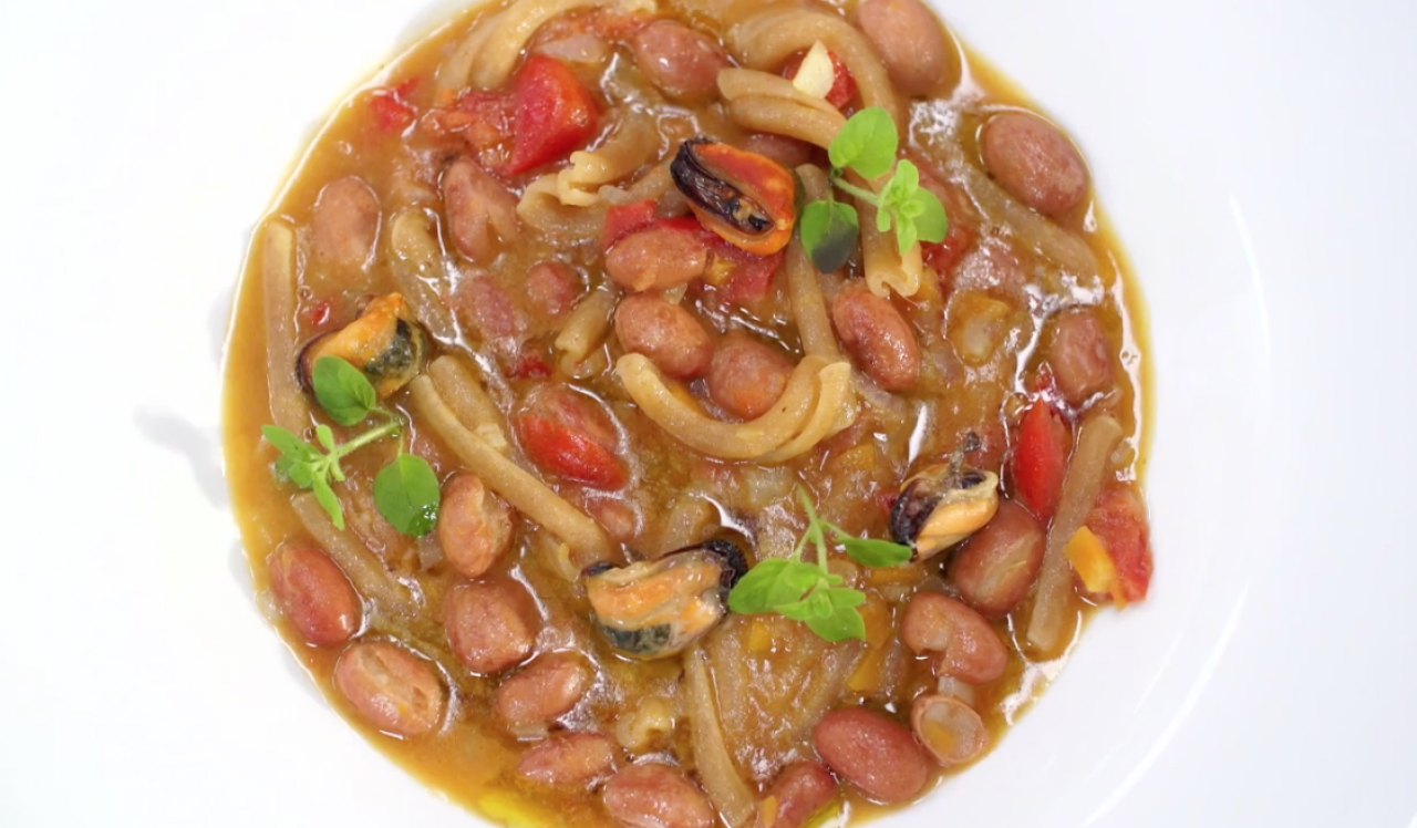 Pasta e Fagioli, Cozze e Curry