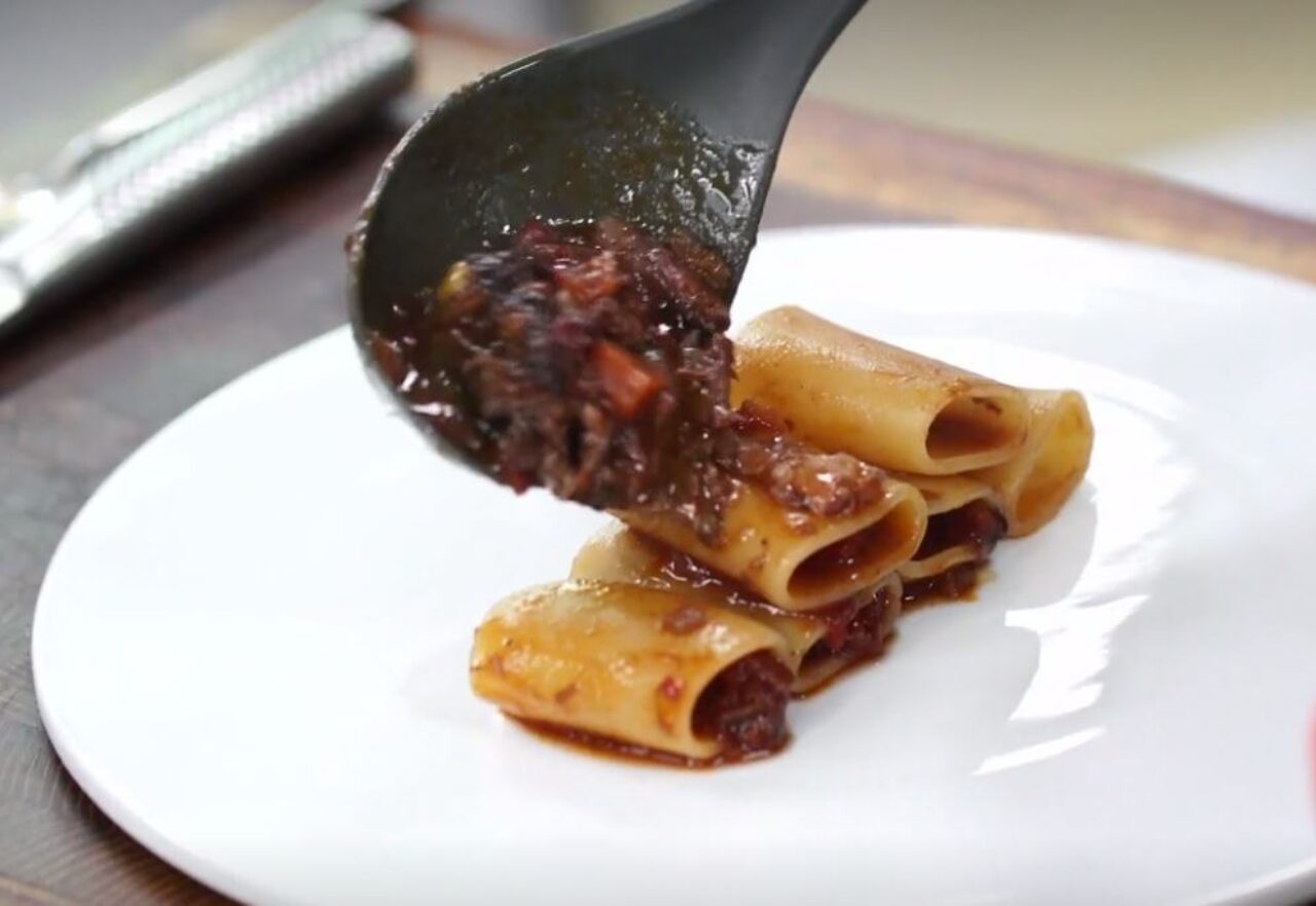 Paccheri al sugo di stracotto