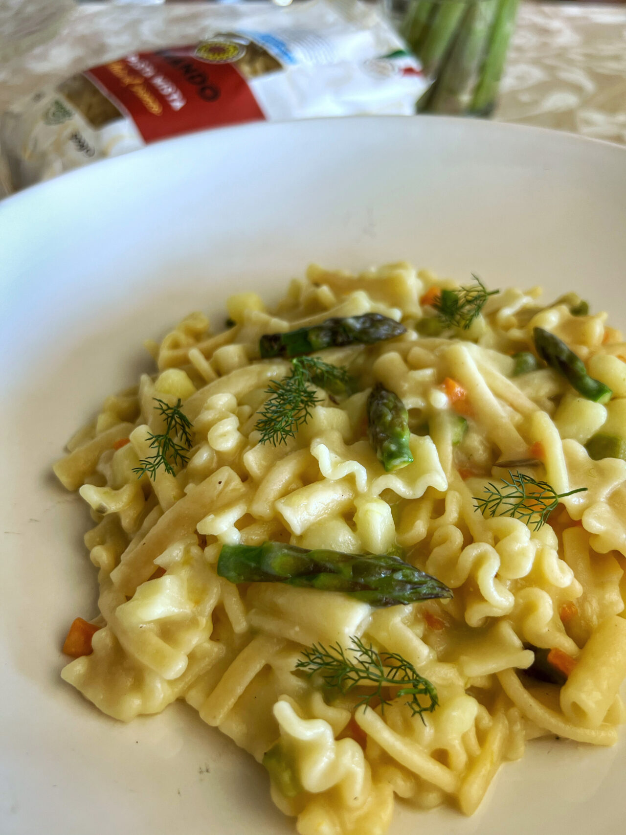 Pasta mista con le patate ed asparagi